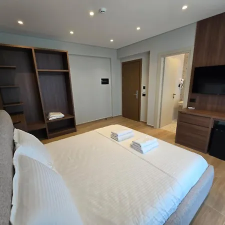 Selavi Hotel 3*