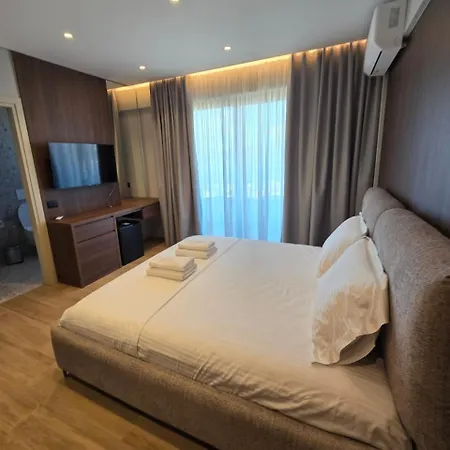Selavi 3*