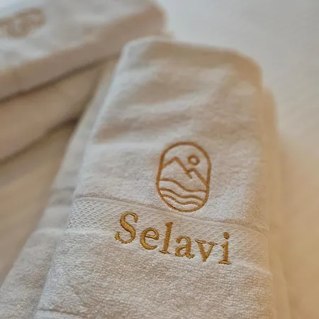 Selavi 3* ساراندا