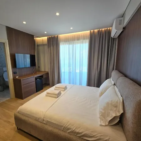 Hotel Selavi 3*