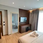 Selavi Sarandë